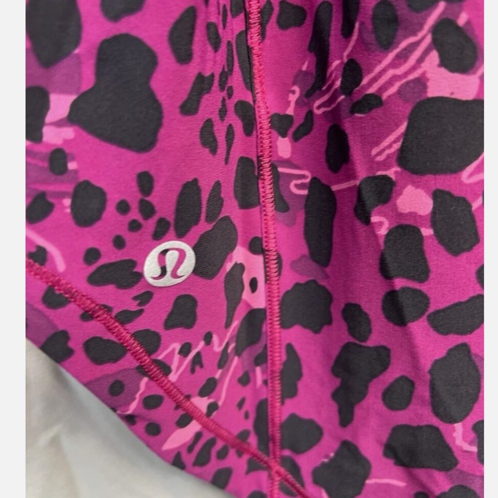 Lululemon Pink and Black Patterned Leggings and tank set - Picture 12 of 13